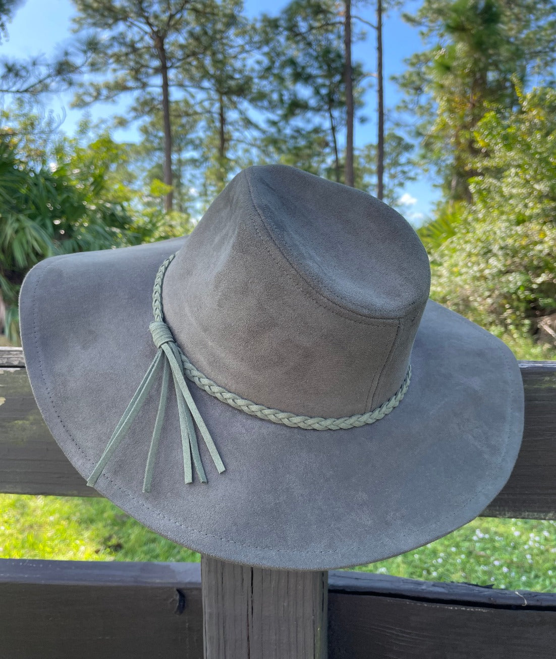 Western Hat in Olive Green